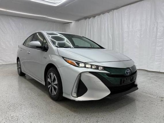 TOYOTA PRIUS PRIME 2017 JTDKARFP2H3040458 image